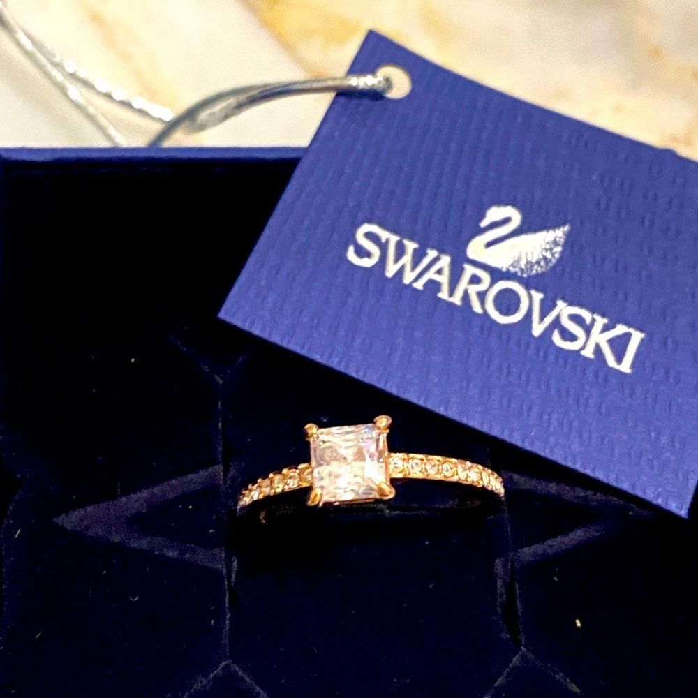 Swarovski Rose Gold-Plated Crystal‎ Ring Size 55 (women's size 6.75)